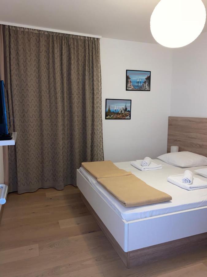 Apartments Carpe Diem Primošten Eksteriør billede