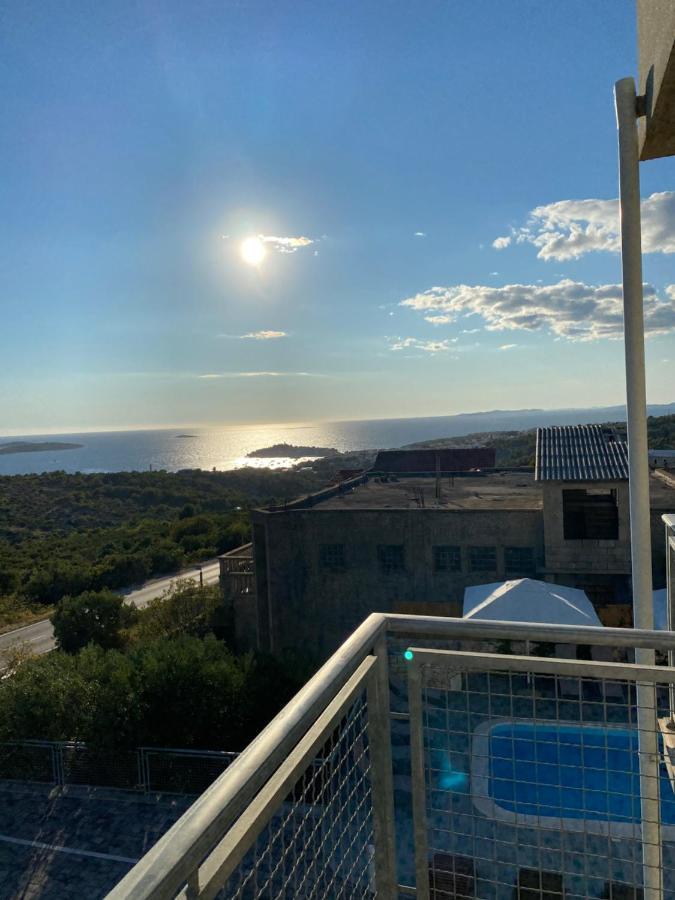 Apartments Carpe Diem Primošten Eksteriør billede